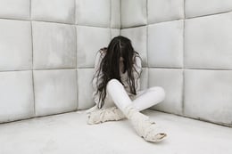 In der Zwangsjacke [In the Straitjacket]