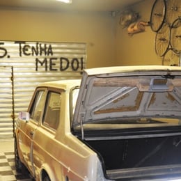 PS: Tenha Medo! [PS: Be Afraid!]