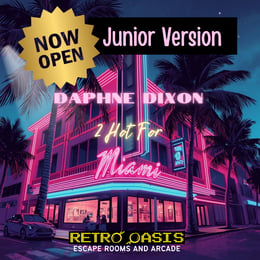 Daphne Dixon: 2 Hot in Miami