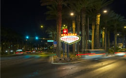 Ghosts of Las Vegas: The Death of the Rich and the Famous [Outdoor]