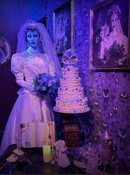 The Ghostly Retreat: Haunted Mansion