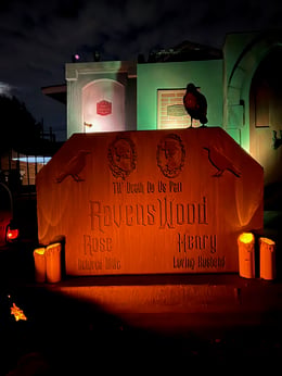 Ravenswood Manor