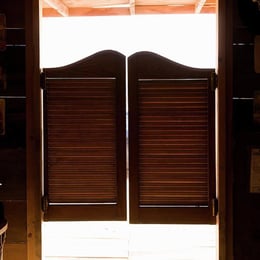 Saloon The Rusty Nail