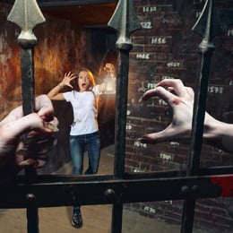 Zombie Prison Escape Room