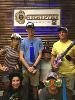 store/s/055f7e04fe369d0e70a30962a6ecef55.jpg