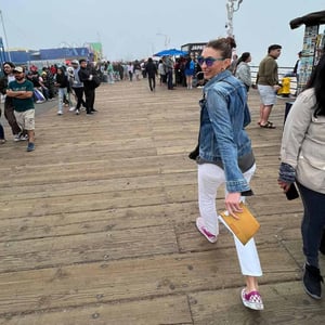 store/s/67d8fc31-85f5-4d1e-a38a-1ef9bd6c3bbb.jpg