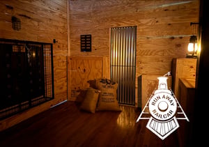 store/s/95006373-de6b-4b6b-b91f-70cd24b88289.heic