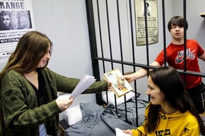 store/s/e24d57b1-345f-4dce-a980-d553b4dcad3c.jpeg