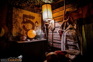 store/s/eb513c44-f6b3-4daf-8067-a09f37533747.webp