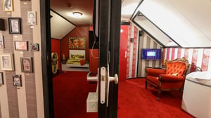 store/s/f5a3e1b2-3d69-48dc-90e7-ae1133ebdd17.jpg
