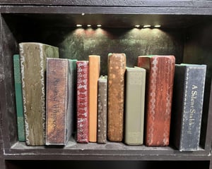 store/s/haunted_house-3.jpg
