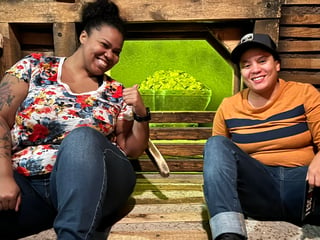 @theatlescapecouple