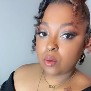 @Queendomo93