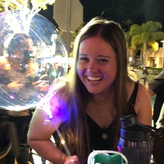 @Alexis24