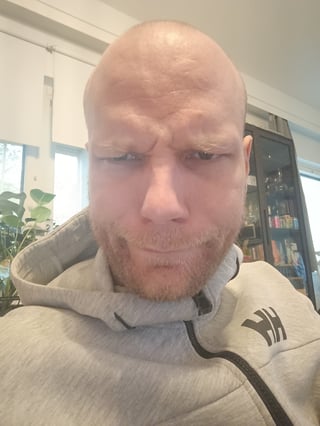 @Tvinn