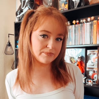 @thehippieghoul