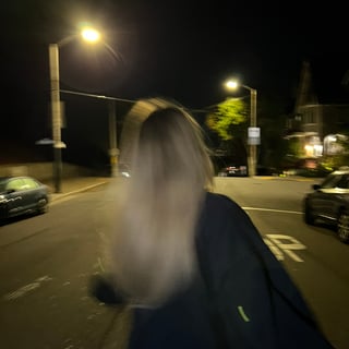 @elysebeeler