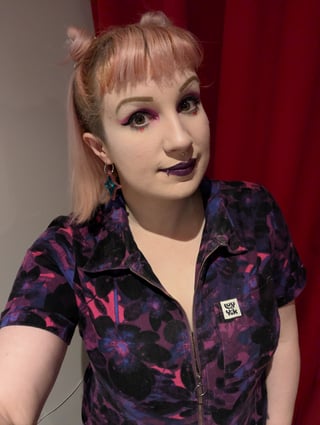 @Hallowli
