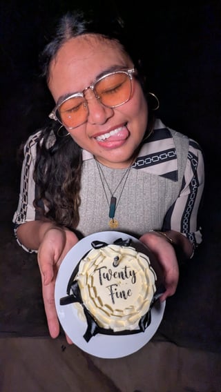 @IvyVine123