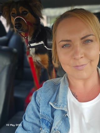 @Beccasym87