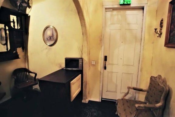 Mental Trap - Hotel: No Vacancy - Portland, OR