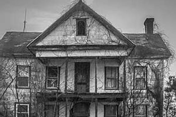Psycho Next Door