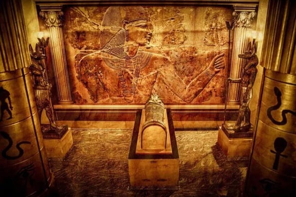 Tutankhamuns Grabkammer [Tutankhamun's Burial Chamber]