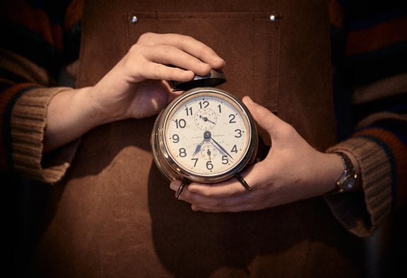 Das Geheimnis der Uhrmacherin [The Watchmaker]