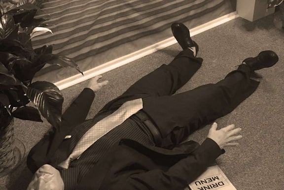 Who Killed Bugsy Marlowe? Virtual with no Game Master