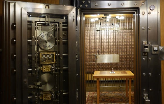 The Vault: Break In, Cash Out