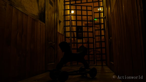 Waisenhaus [The Orphanage]