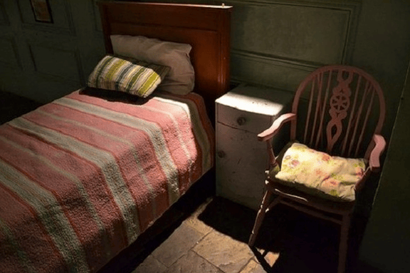 Room 1867