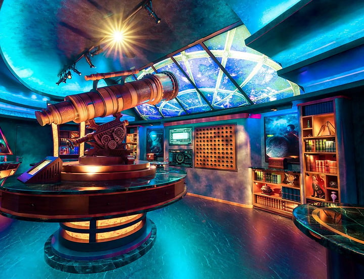 Main image for Royal Caribbean - Navigator of the Seas Ship