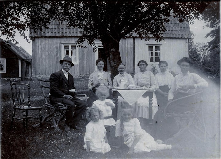 Main image for Escapefarm