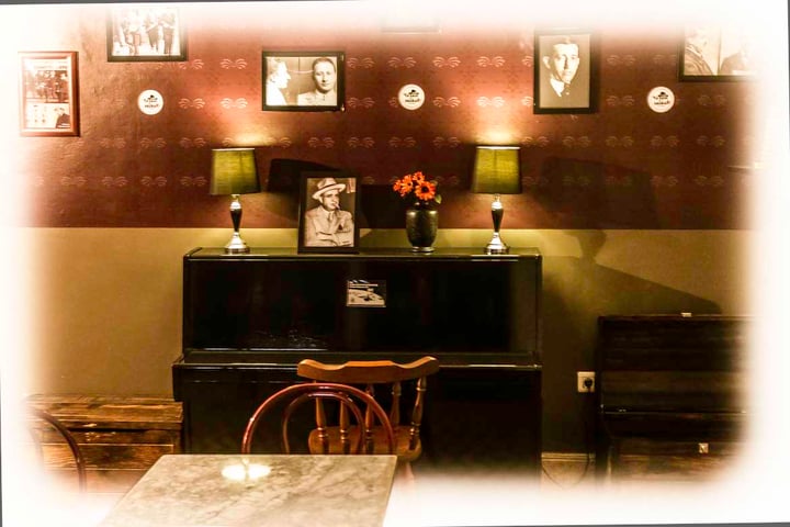 Main image for La Casa De Los Enigmas