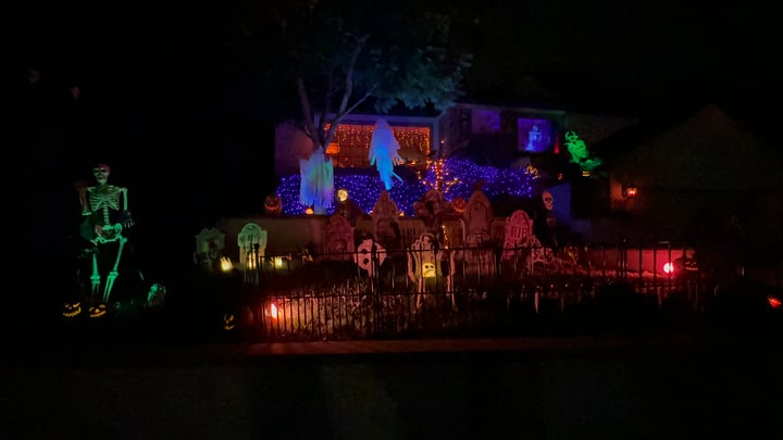Main image for Spooky Valley Graveyard