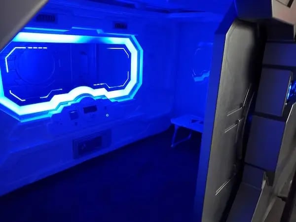 Tombeau Spatial [Spaceship Graveyard]