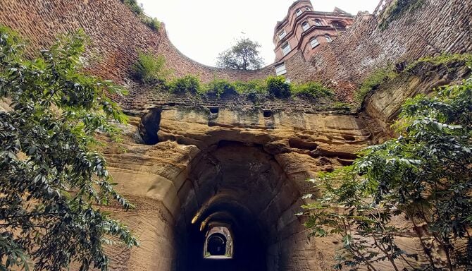 Tunnel to the Unknown [Outdoor]