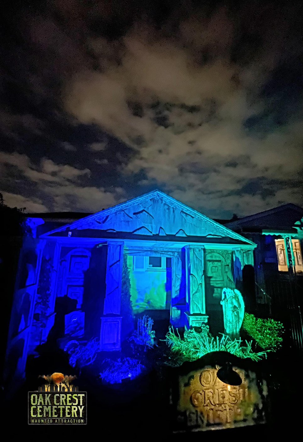Oak Crest Cemetery