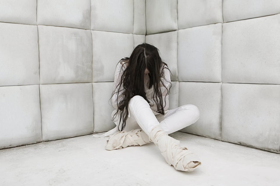 In der Zwangsjacke [In the Straitjacket]