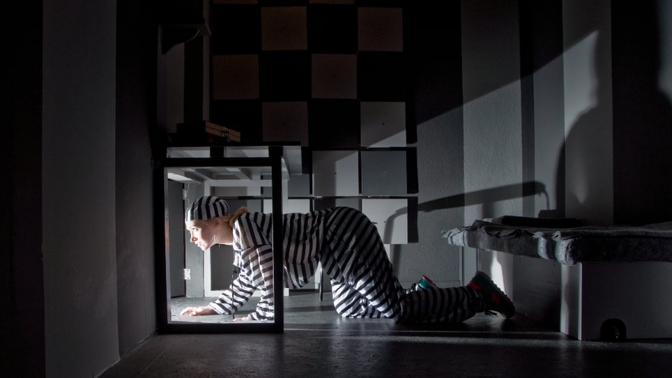 Gefängnis [Jail]