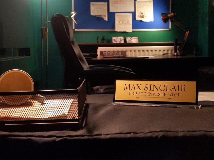 The Murder of Max Sinclair  [prev. Case Closed]
