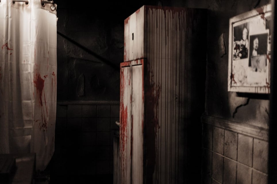 Villa des Schreckens [Mansion of Terror]