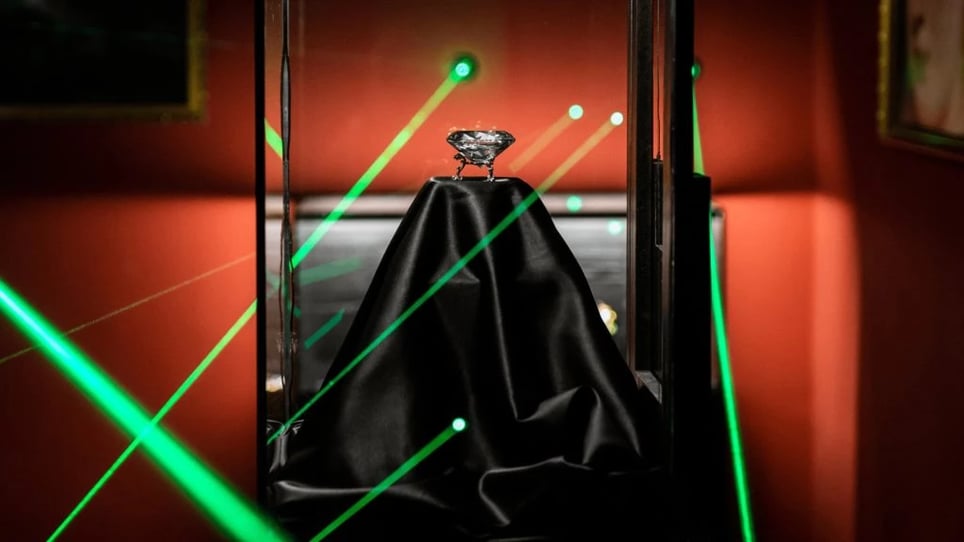 A Nagy Gyémántrablás [Diamond Heist]