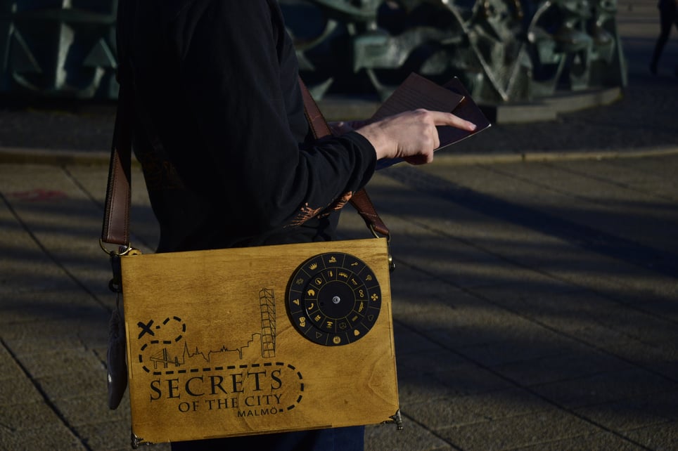 Secrets of the City [Outdoor]