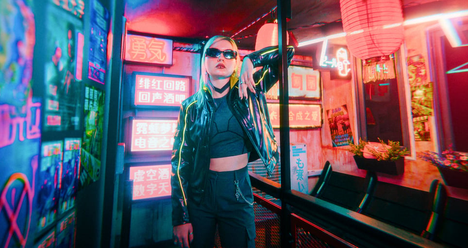 Neon Hawk