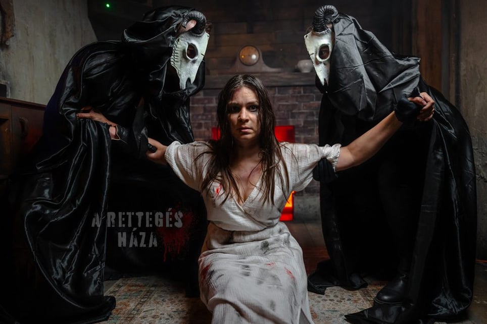 A Rettegés Háza [House of Fear]
