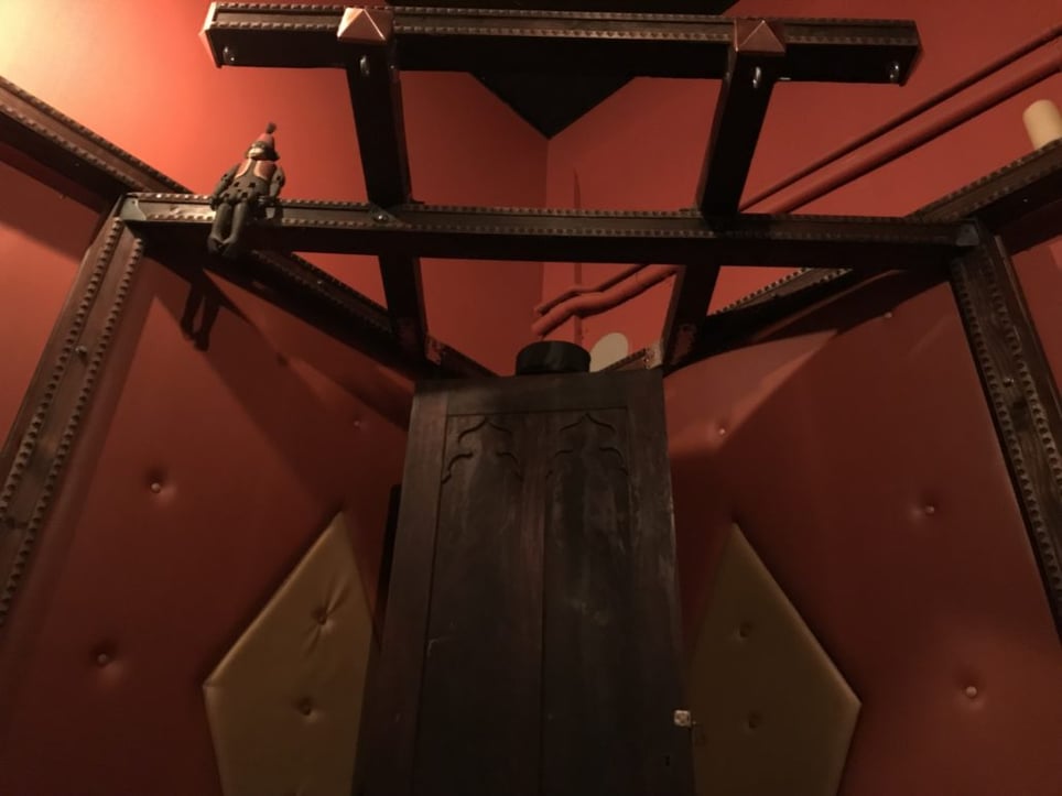Houdini's Hideout