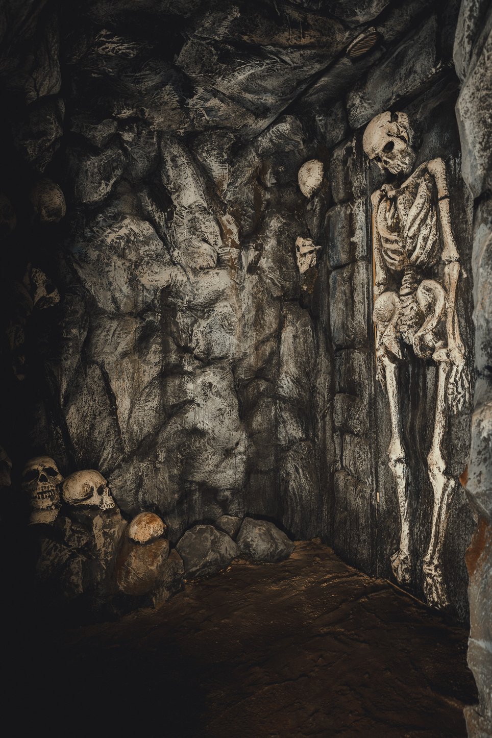 Azték Sírkamra [Aztec Catacomb]