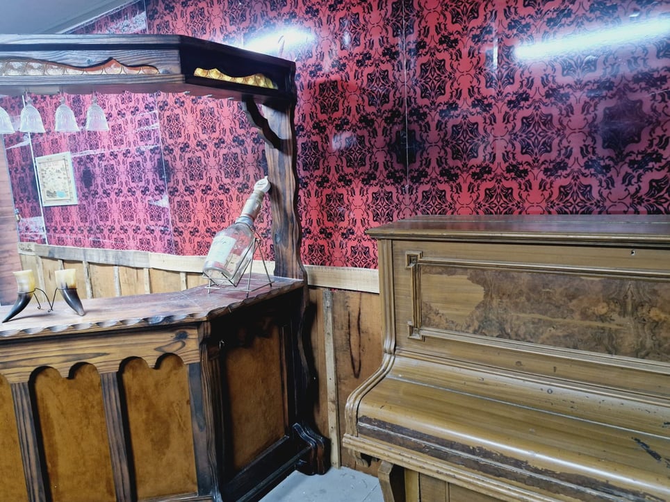 Saloon Showdown